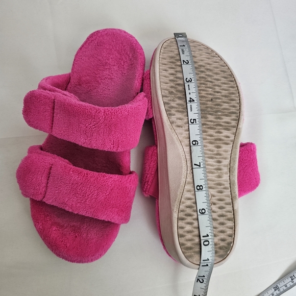 Vionic Women's Indulge Dessie Comfortable Spa Slippers - Picture 11 of 11